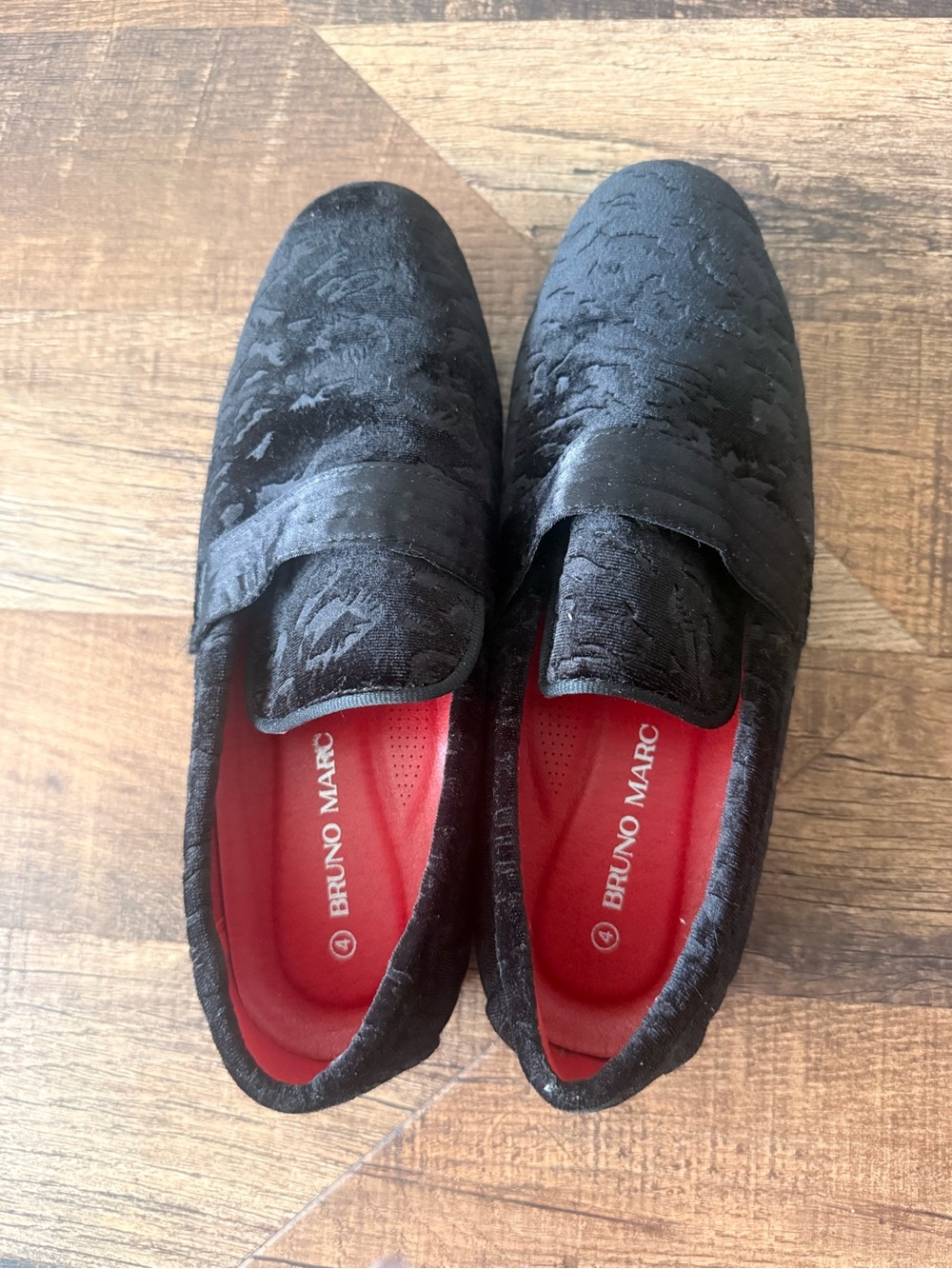 Boys Size 4 Black Velvet Slip-On Dress Shoes